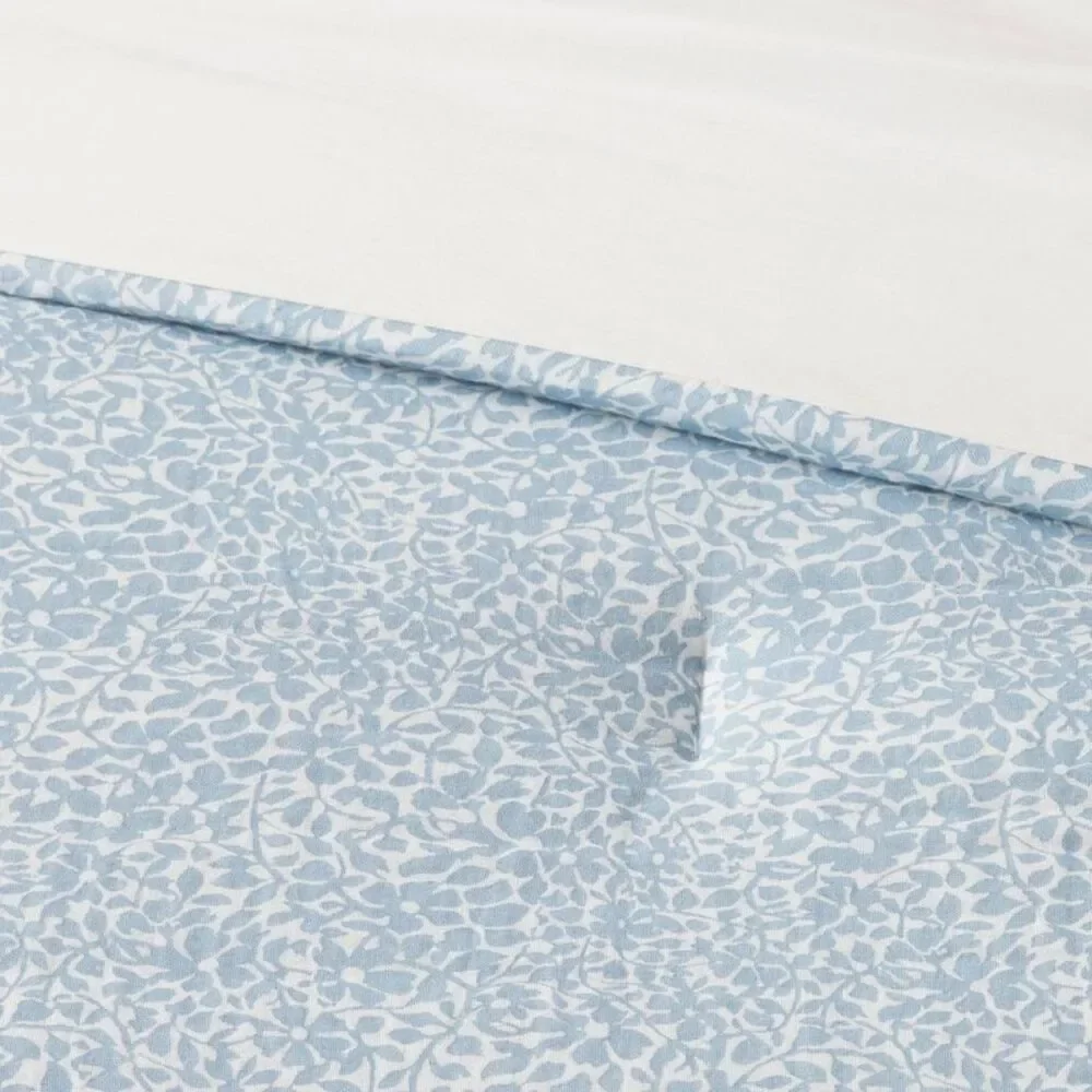 Twin/Twin XL Traditional Floral Printed Cotton Comforter Set - Blue